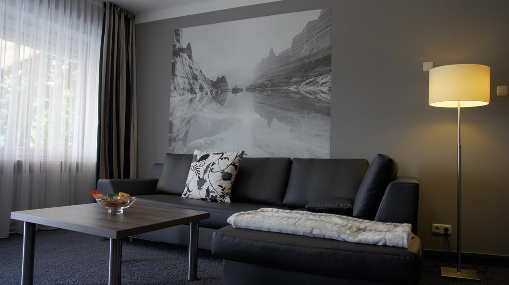 Gersthofer Auszeit Hotel Gersthofen Buitenkant foto