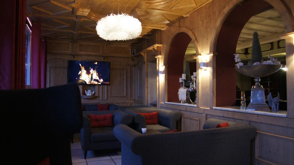 Gersthofer Auszeit Hotel Gersthofen Buitenkant foto