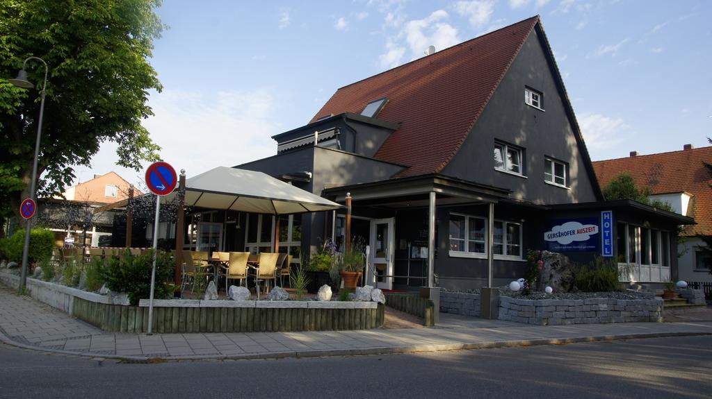 Gersthofer Auszeit Hotel Gersthofen Buitenkant foto
